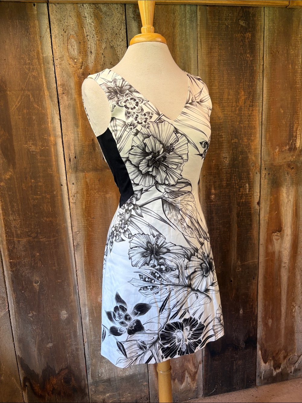 Karen Millen Black And White Floral Mini Dress Size 2